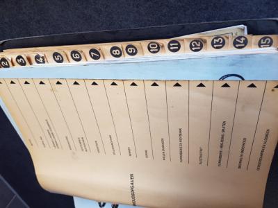 1900 Peugeot 504 engine