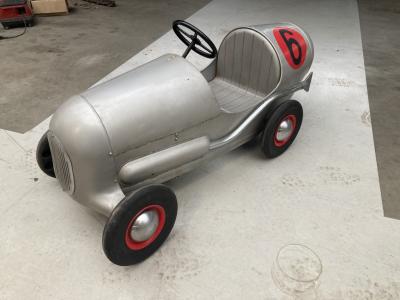 1900 Mercedes - Benz pedal car