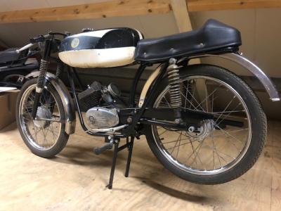 1959 Beta Bianchi black