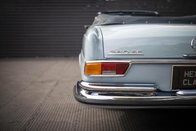 1970 Mercedes - Benz 280SE 3.5 V8