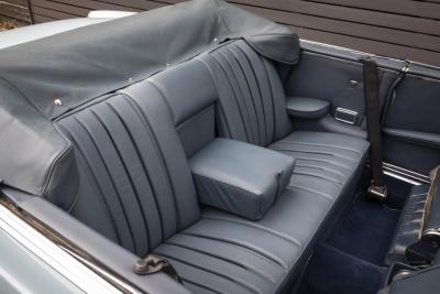 1970 Mercedes - Benz 280SE 3.5 V8