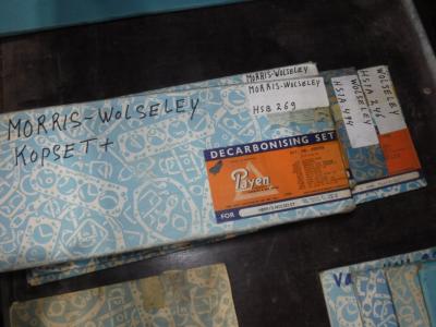 1900 Gasketsets-Pakkingsets several car engine gaskets