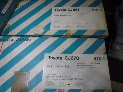 1900 Gasketsets-Pakkingsets several car engine gaskets