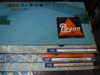 1900 Gasketsets-Pakkingsets several car engine gaskets