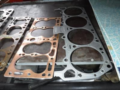 1900 Gasketsets-Pakkingsets several car engine gaskets