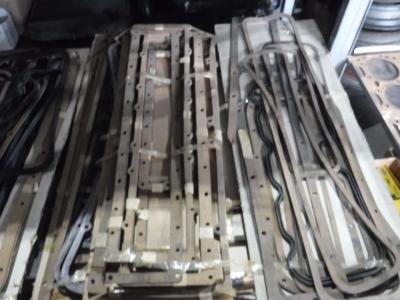 1900 Gasketsets-Pakkingsets several car engine gaskets
