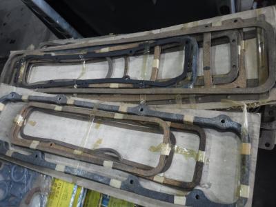 1900 Gasketsets-Pakkingsets several car engine gaskets