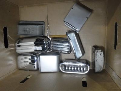 1900 Ashtrays several