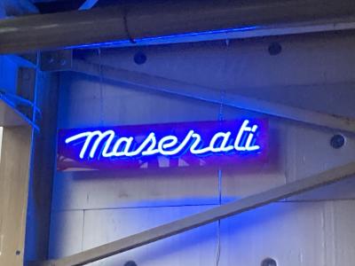 1970 Maserati book 5000 GT