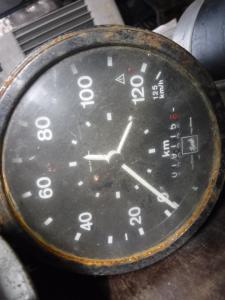 1900 several parts Gauges - klokken