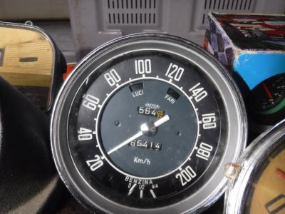 1900 several parts Gauges - klokken