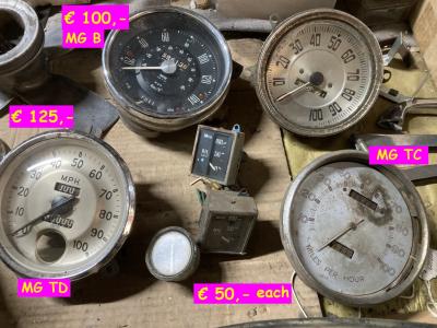1900 several parts Gauges - klokken