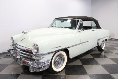 1953 Chrysler New Yorker Deluxe