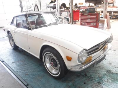 1971 Triumph TR6 white nr 3813