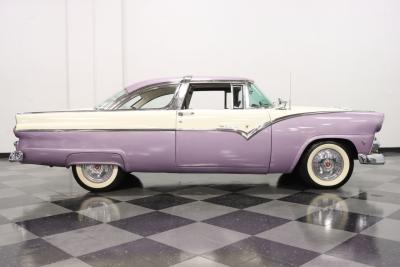 1955 Ford Fairlane Crown Victoria