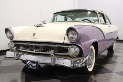 1955 Ford Fairlane Crown Victoria