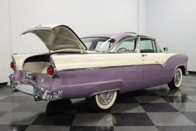 1955 Ford Fairlane Crown Victoria