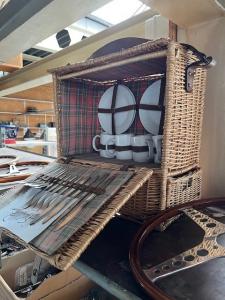 1900 Collectables examples