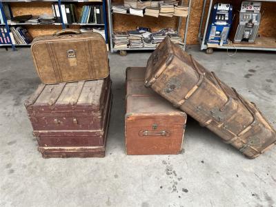 1900 Collectables examples