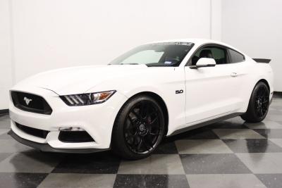 2015 Ford Mustang Petty&#039;s Garage Stage 1