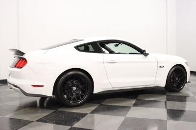 2015 Ford Mustang Petty&#039;s Garage Stage 1