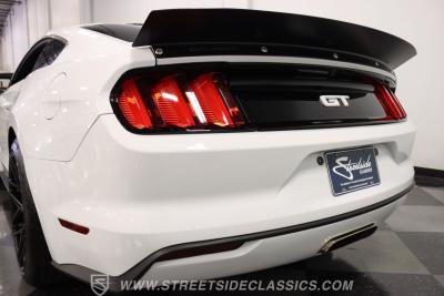 2015 Ford Mustang Petty&#039;s Garage Stage 1