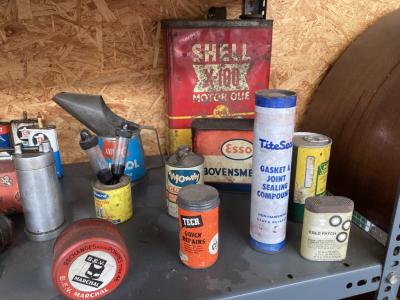 1960 Collectables Old Oil cans