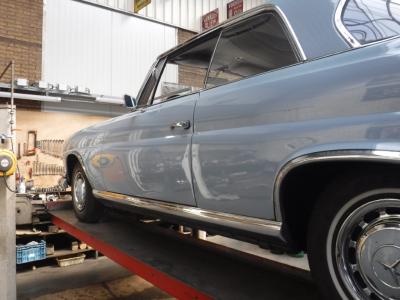 1963 Mercedes - Benz 220 SE Coupe W111