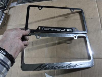 1990 Collectables Number plates-holders