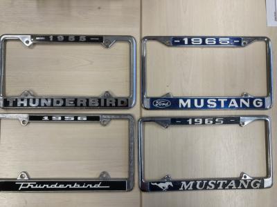 1990 Collectables Number plates-holders