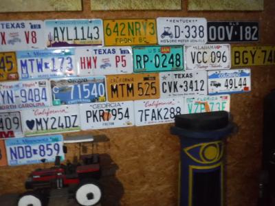 1990 Collectables Number plates-holders