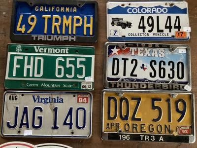 1990 Collectables Number plates-holders