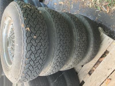 1900 Spaakwielen/ wire wheels 15 inch E-type.MK2