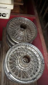 1900 Spaakwielen/ wire wheels 15 inch E-type.MK2