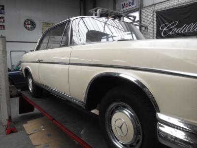 1967 Mercedes - Benz 300SE Coupe no. 9662