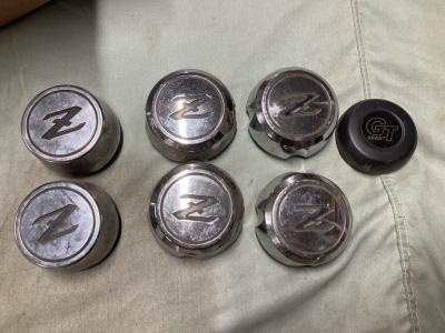 1970 Datsun parts diverse