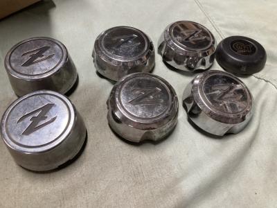 1970 Datsun parts diverse