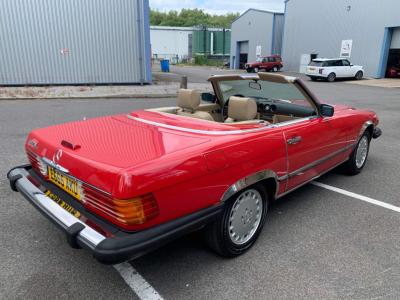 1988 Mercedes - Benz 560SL
