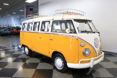 1974 Volkswagen Type 2 15 Window Transporter