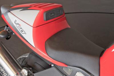 2000 Aprilia RSV 1000 (Zero Km)