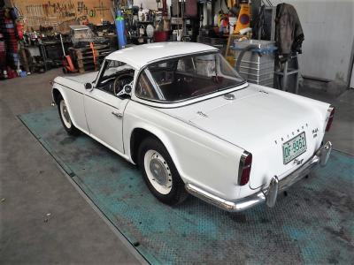 1967 Triumph TR4A surrey