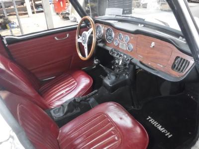 1967 Triumph TR4A surrey