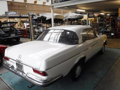 1962 Mercedes - Benz 300SE Coupe white W112