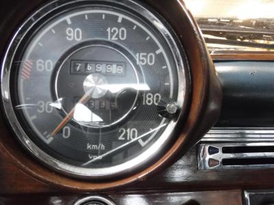 1962 Mercedes - Benz 300SE Coupe white W112