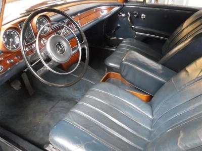 1962 Mercedes - Benz 300SE Coupe white W112