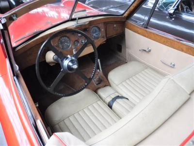 1954 Jaguar XK 120 DHC