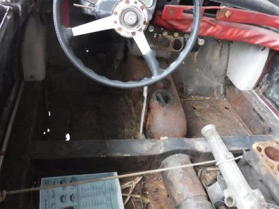 1958 Fiat 1200 TV to restore red