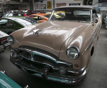 1953 Packard Deluxe Cabriolet