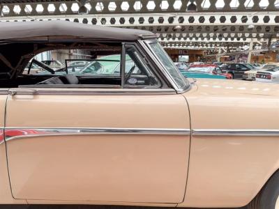 1953 Packard Deluxe Cabriolet