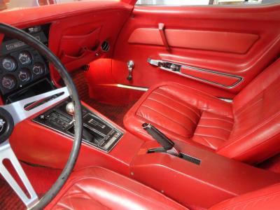 1969 Chevrolet Corvette &#039;&#039;69 Roadster Red